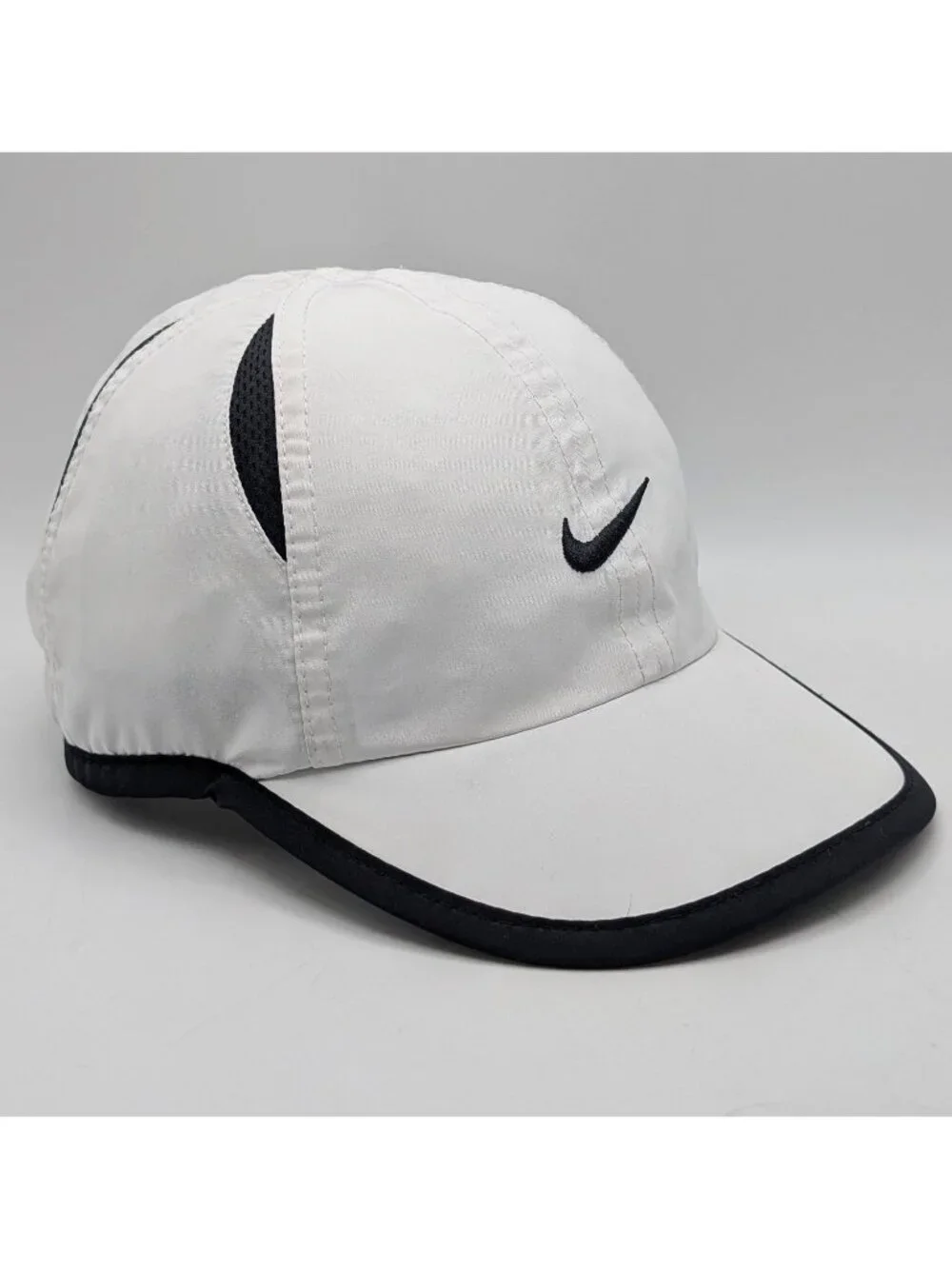 Nike Featherlite Dri Fit Infant Baby Hat White Black Trim Lightweight Sun Shade